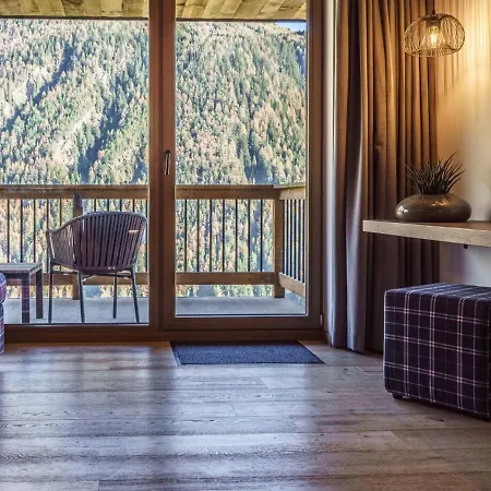 The Peak-9 By Interhome *